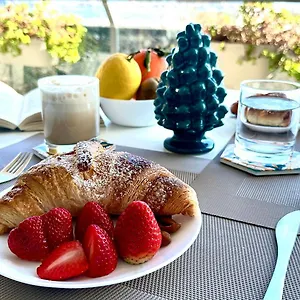 Alojamento de Acomodação e Pequeno-almoço Location10, Palermo